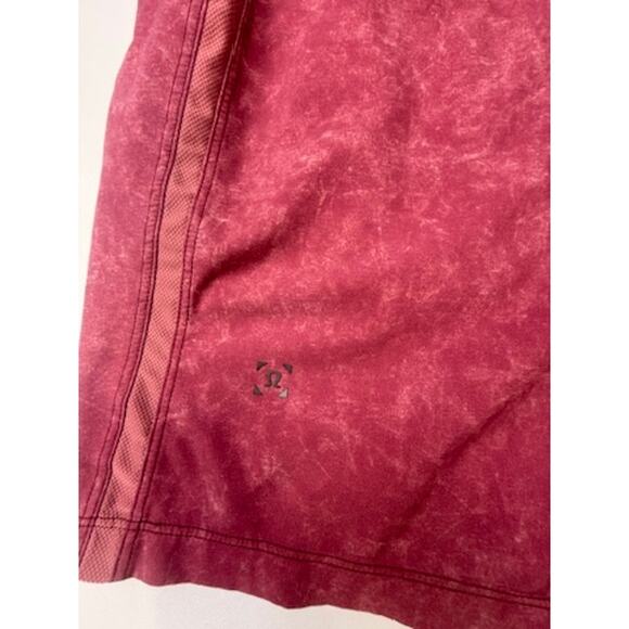 Lululemon T.H.E. Short 7” Linerless – Mineral Wash Red/Maroon Size Medium - Picture 10 of 11